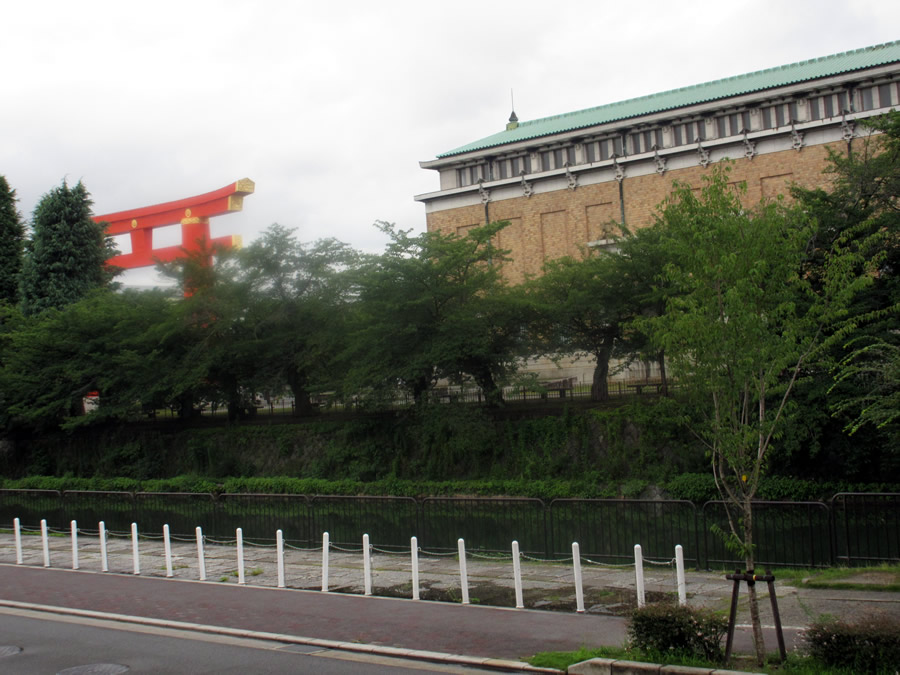 京都市美術館